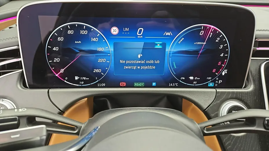 MERCEDES-BENZ E Klasa -