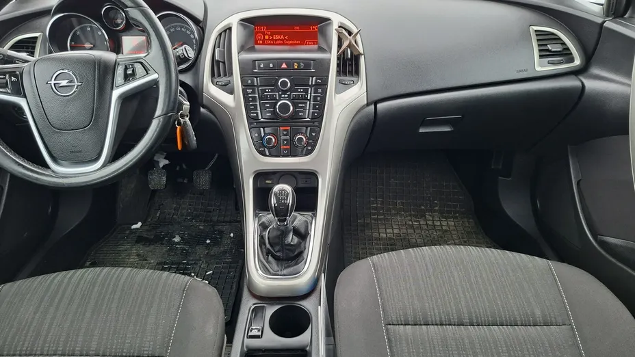 OPEL Astra -