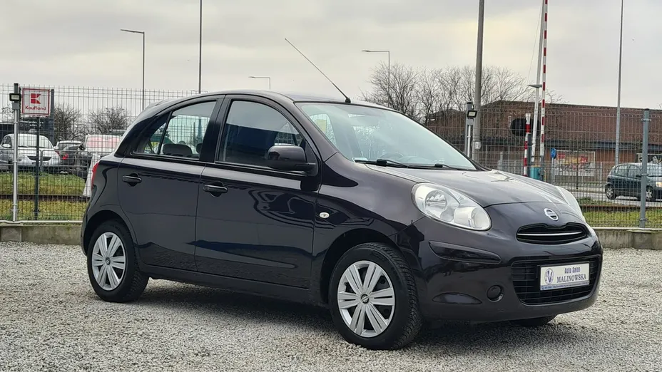 NISSAN Micra -