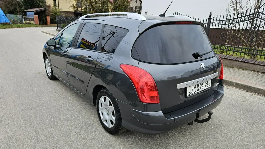 PEUGEOT 308 -