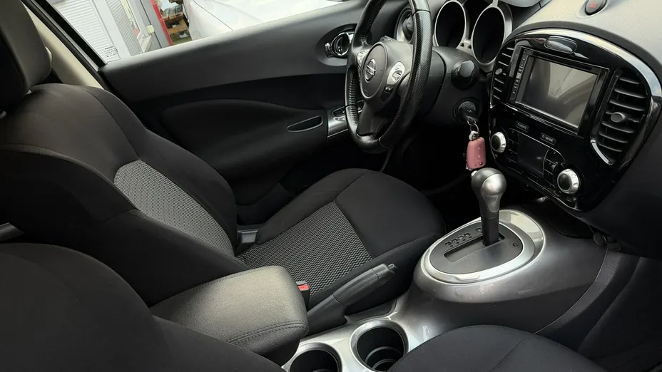 NISSAN Juke -