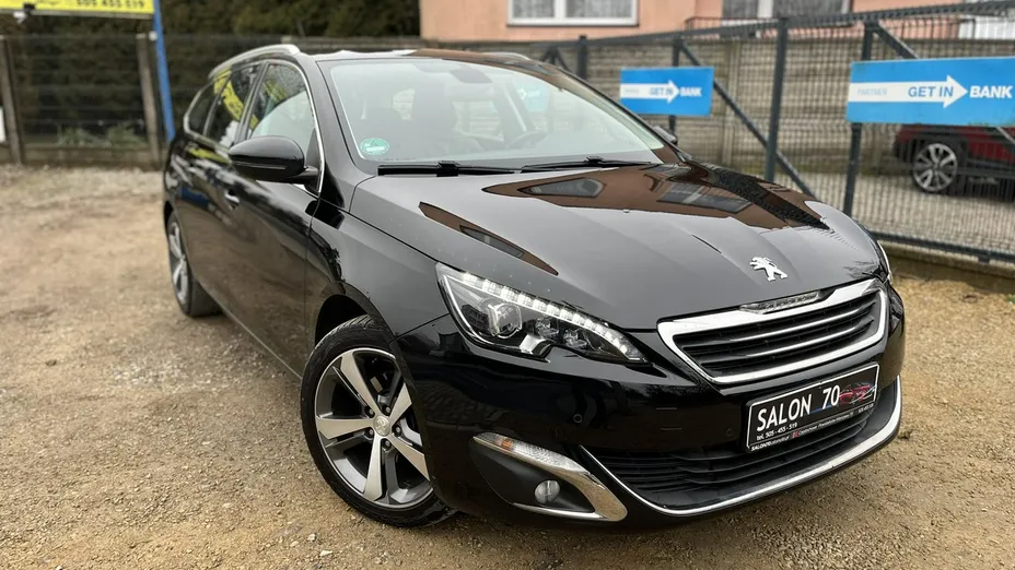 PEUGEOT 308 -
