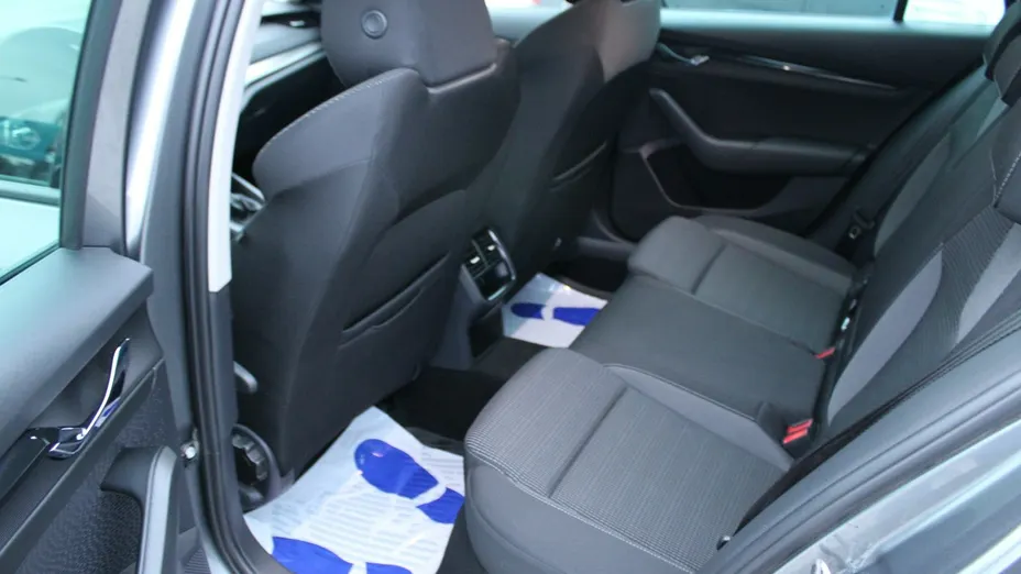 SKODA Octavia -