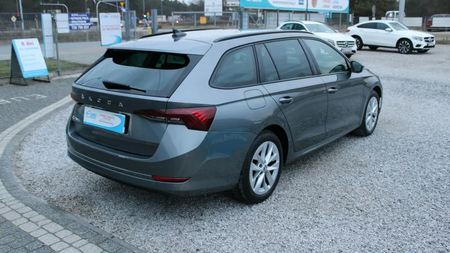 SKODA Octavia -