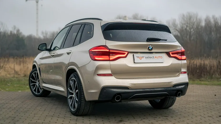 BMW X3 -