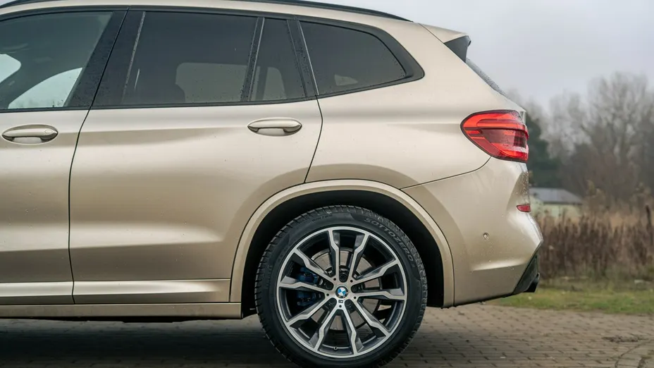 BMW X3 -
