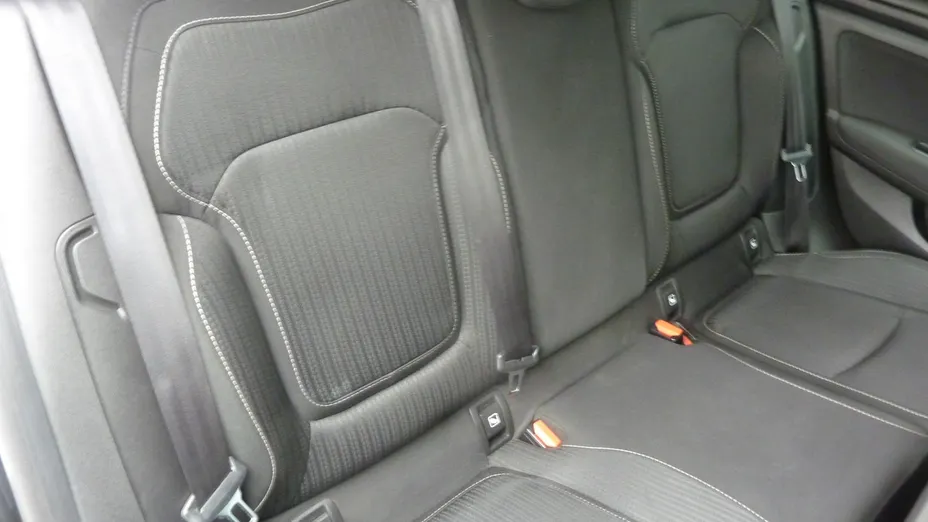 RENAULT Megane -