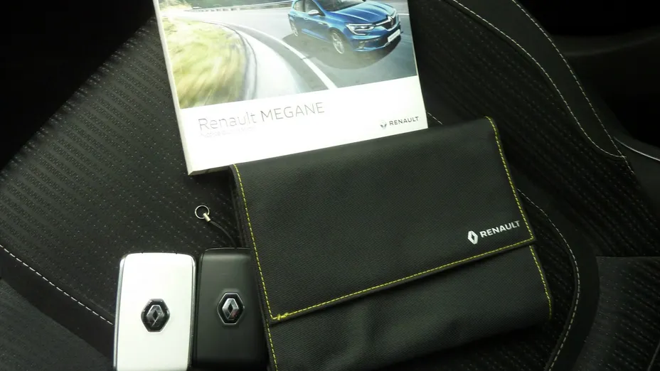 RENAULT Megane -