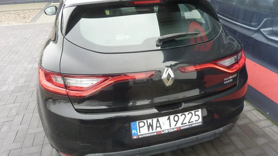 RENAULT Megane -
