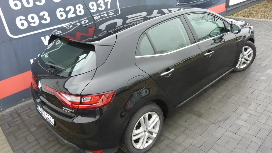 RENAULT Megane -