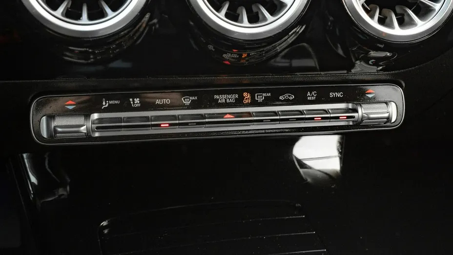 MERCEDES-BENZ A Klasa -