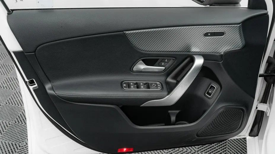 MERCEDES-BENZ A Klasa -