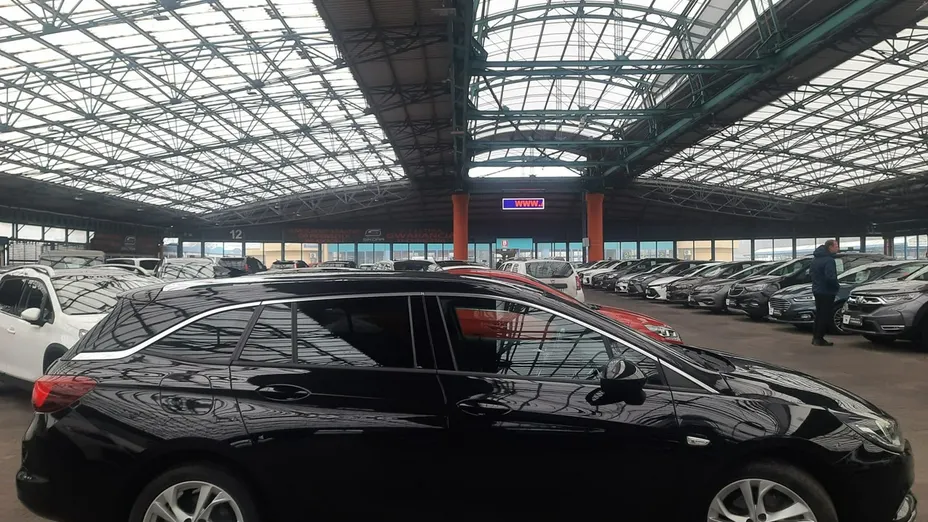 OPEL Astra -