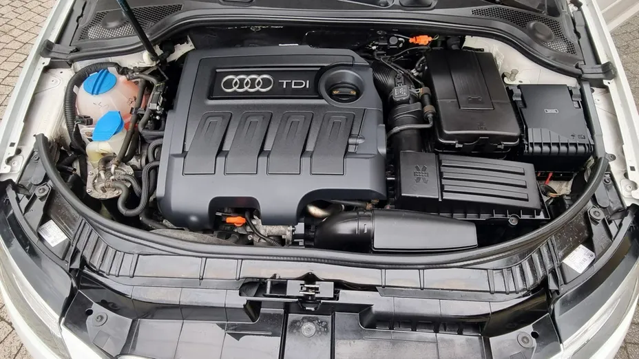 AUDI A3 -