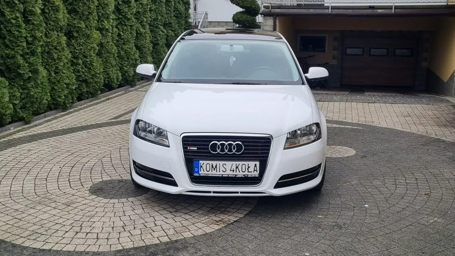 AUDI A3 -