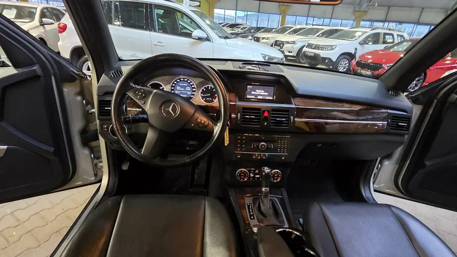 MERCEDES-BENZ GLK -