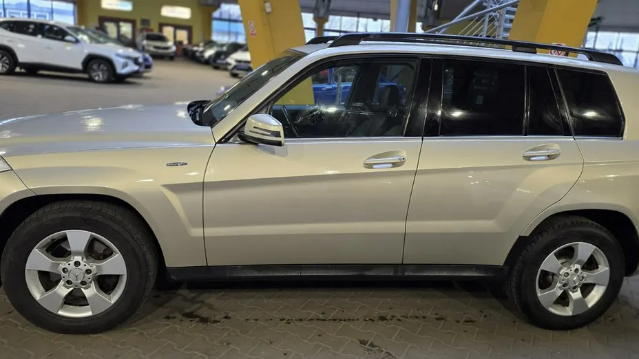 MERCEDES-BENZ GLK -