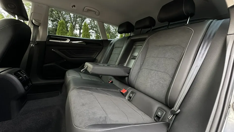 VOLKSWAGEN Arteon -