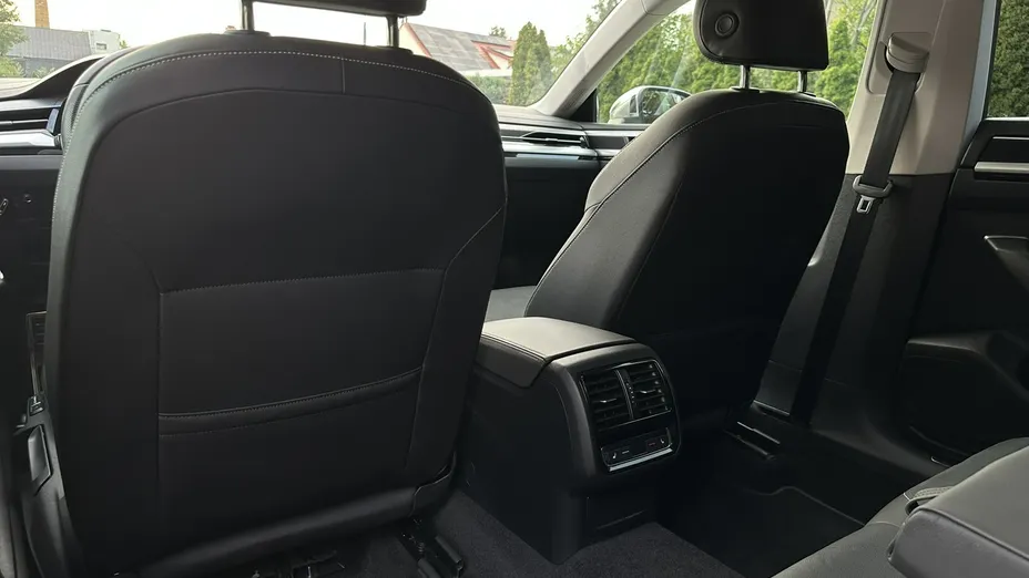 VOLKSWAGEN Arteon -