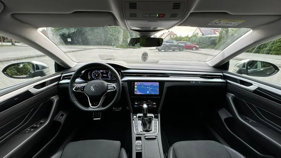 VOLKSWAGEN Arteon -