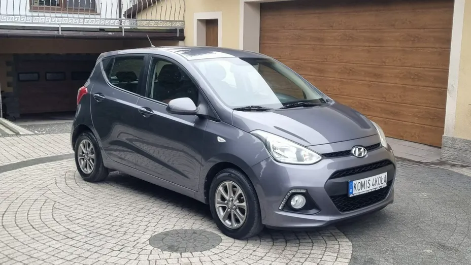 HYUNDAI i10 -