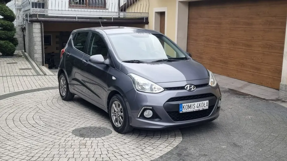 HYUNDAI i10 -