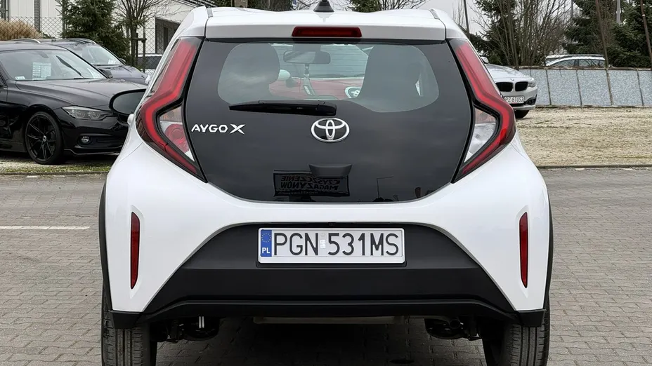 TOYOTA Aygo X -
