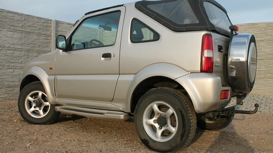 SUZUKI Jimny -