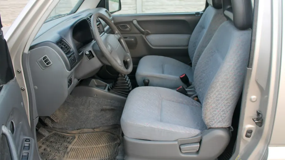 SUZUKI Jimny -