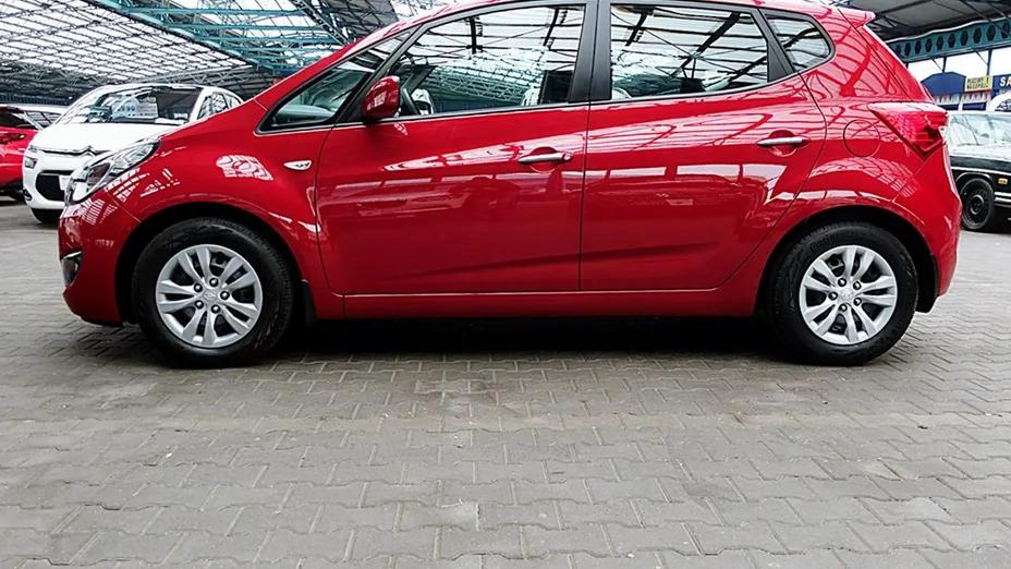 HYUNDAI ix20 -
