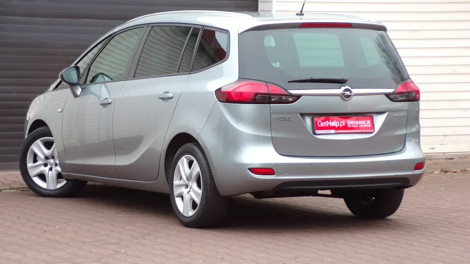 OPEL Zafira -