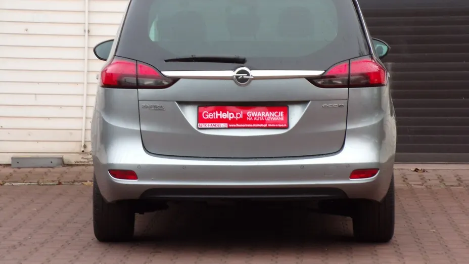 OPEL Zafira -
