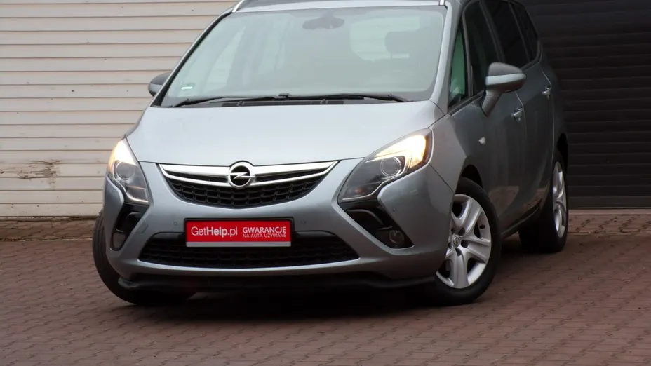 OPEL Zafira -