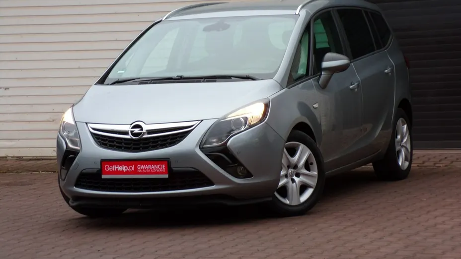 OPEL Zafira -