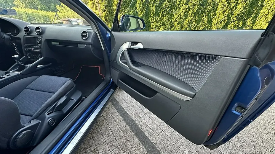 AUDI A3 -