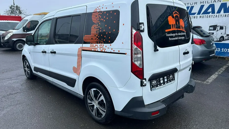 FORD Tourneo Connect -