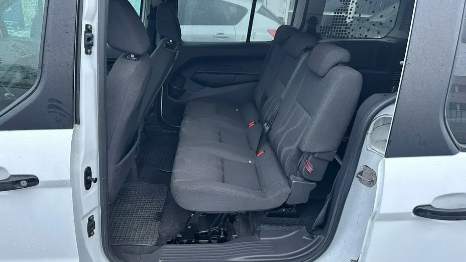 FORD Tourneo Connect -