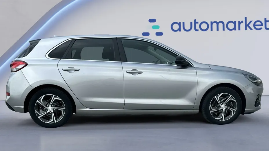 HYUNDAI i30 i30 1.0 T-GDI Smart