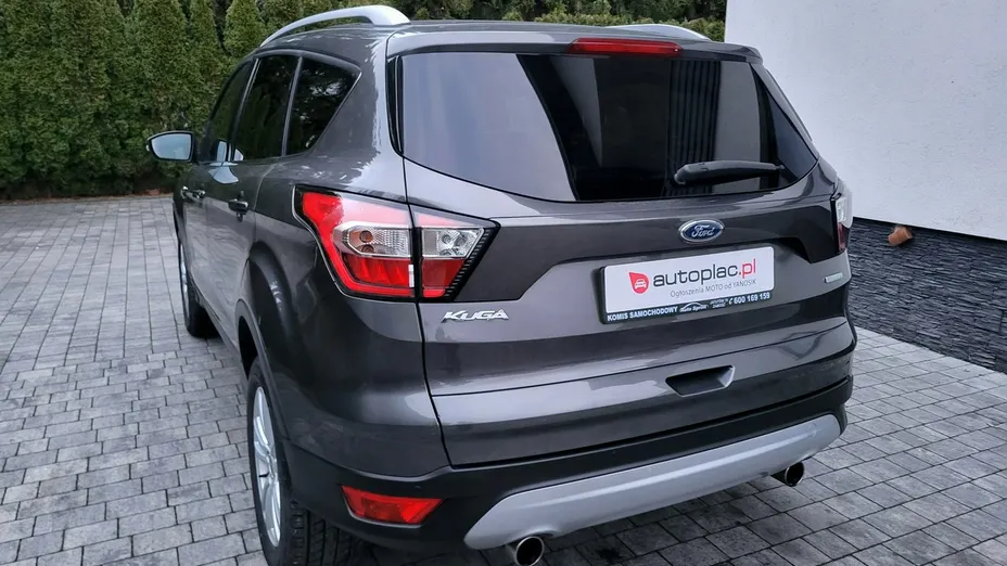 FORD Kuga -