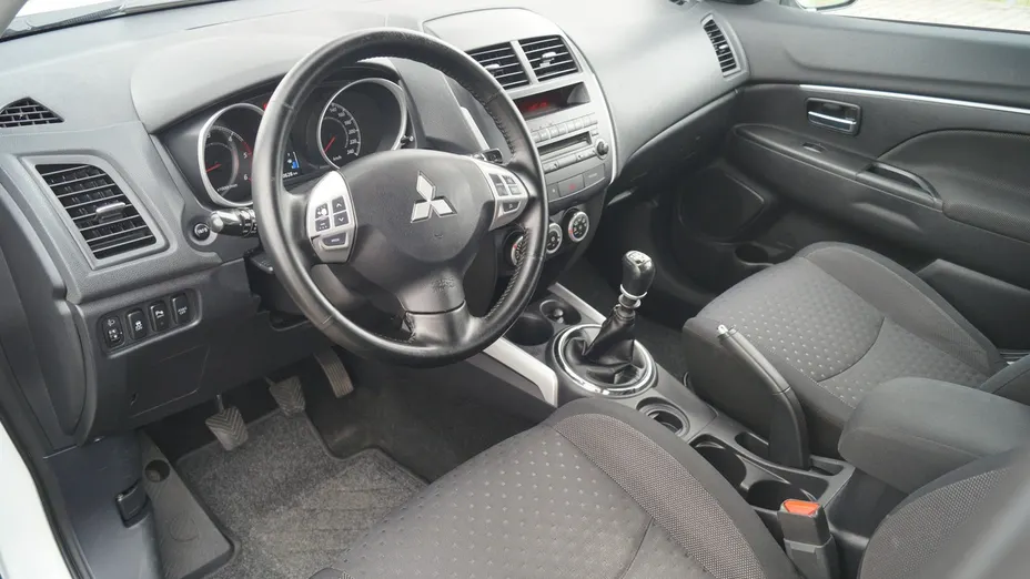 MITSUBISHI ASX -