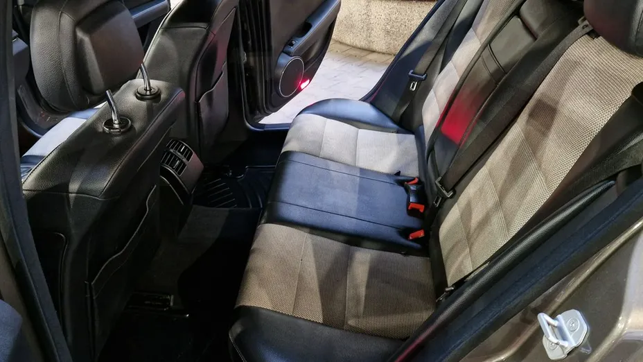 MERCEDES-BENZ C Klasa -