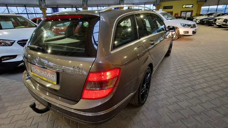MERCEDES-BENZ C Klasa -