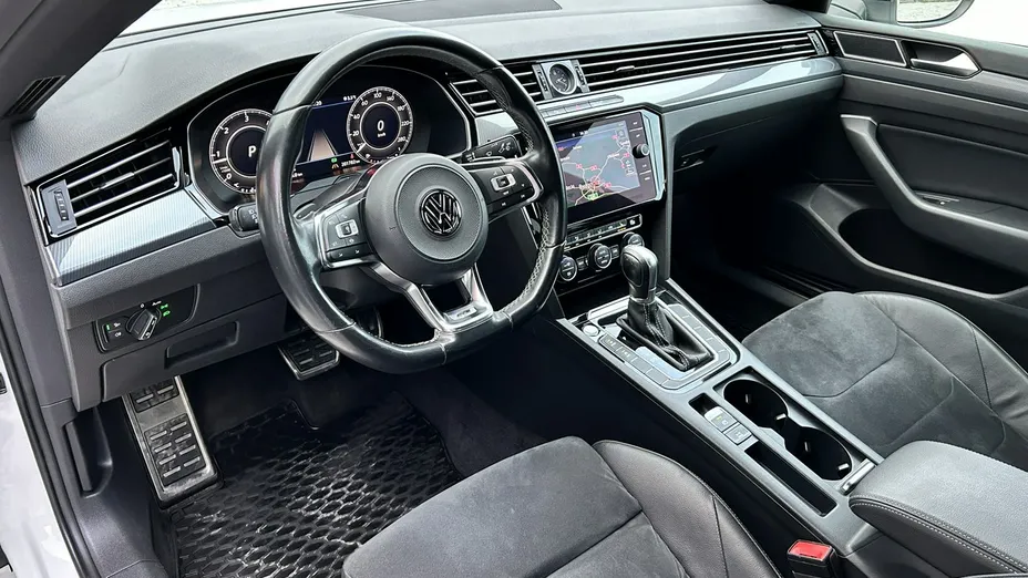 VOLKSWAGEN Arteon -