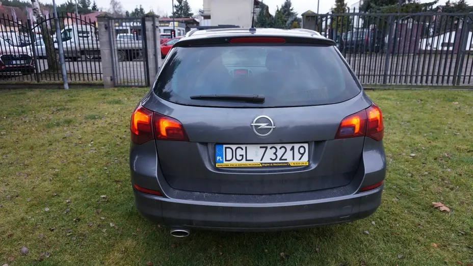 OPEL Astra -