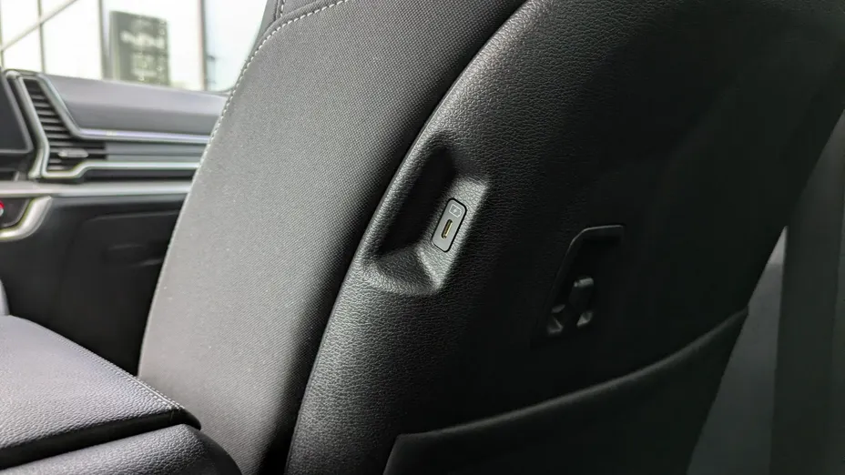 KIA Sportage -