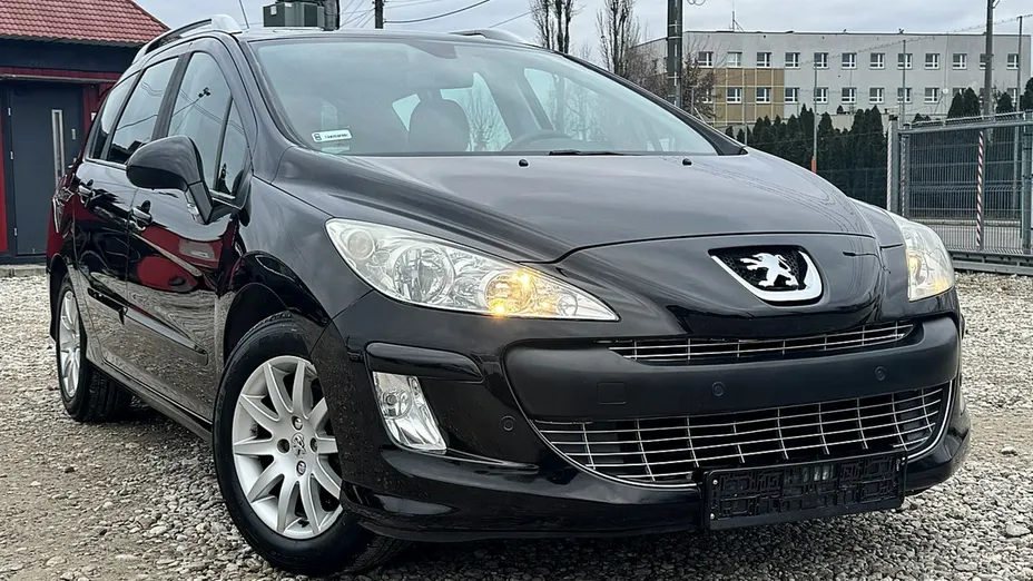 PEUGEOT 308 -