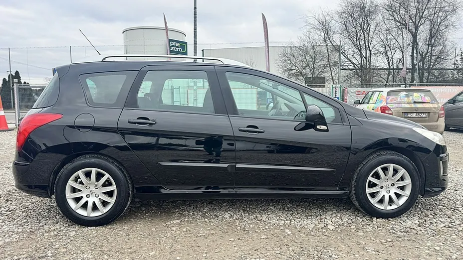 PEUGEOT 308 -