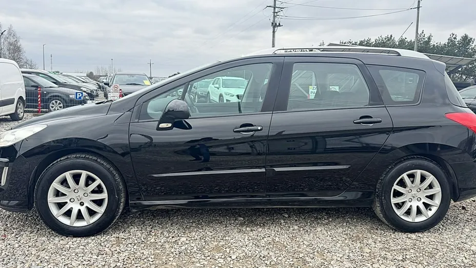 PEUGEOT 308 -