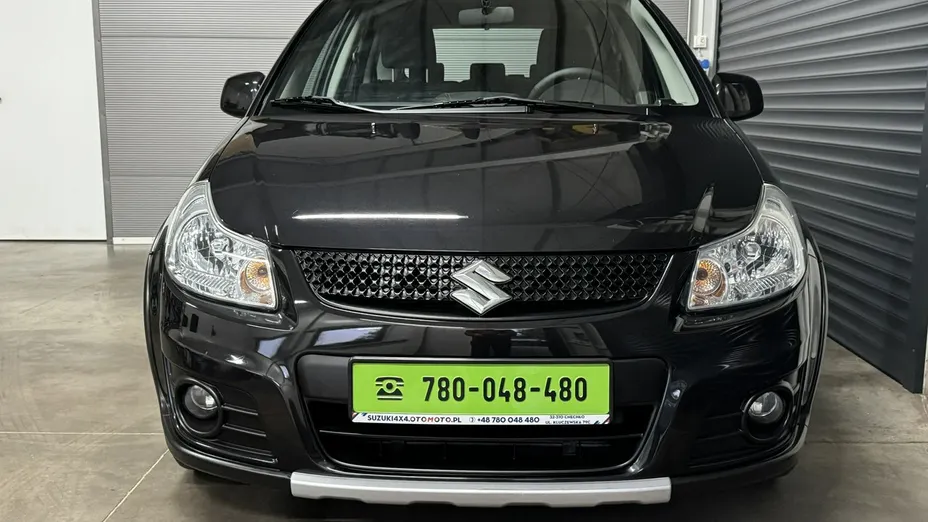 SUZUKI SX4 -
