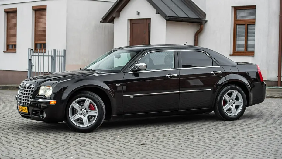 CHRYSLER 300 C -